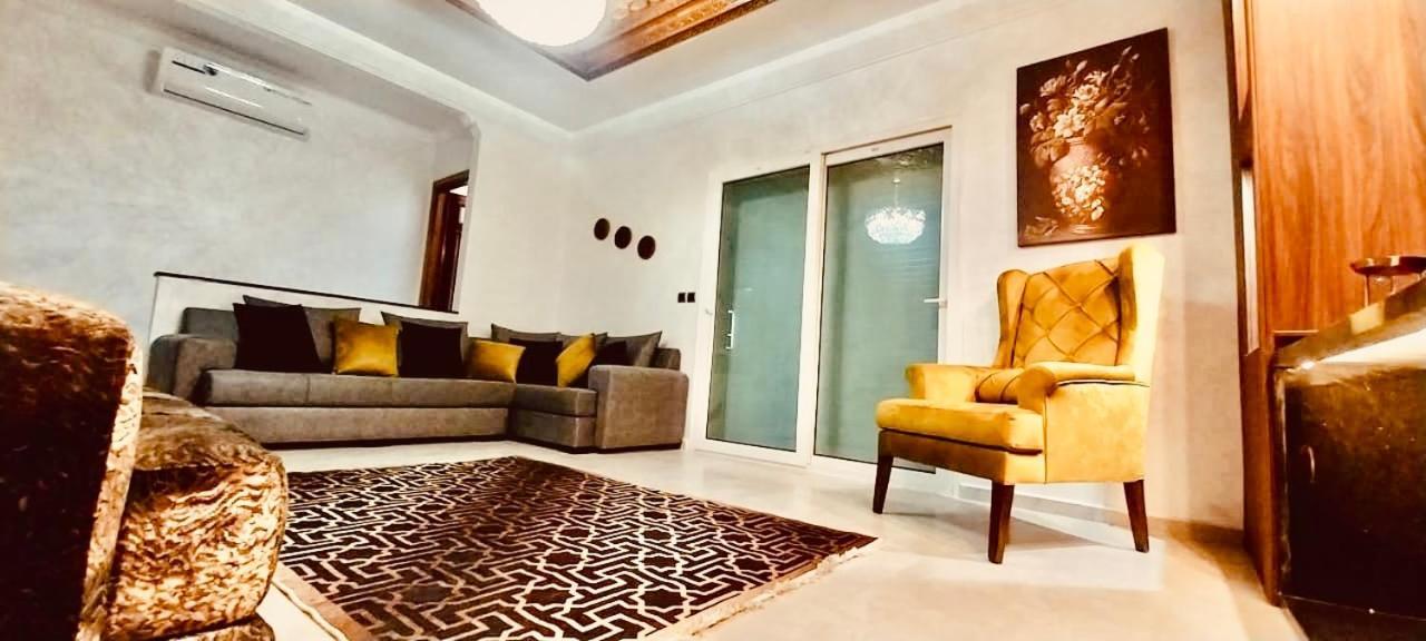 Al Kawtar Apartment
