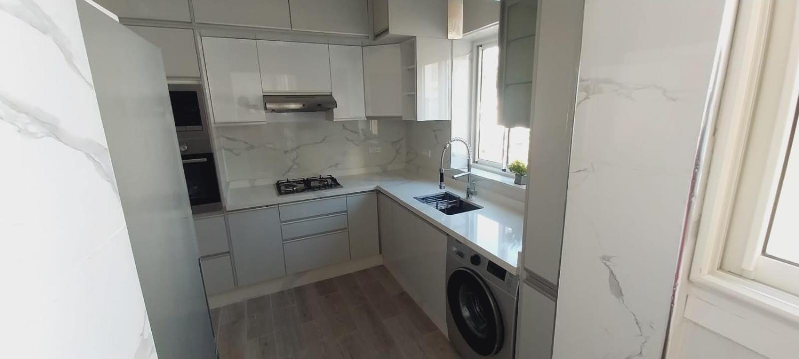 Al Kawtar Apartment